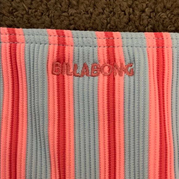Billabong bikini - Picture 2 of 2